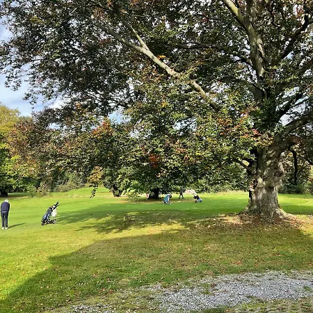 Le Studio Du Chateau Du Golf De Bernalmont Liege